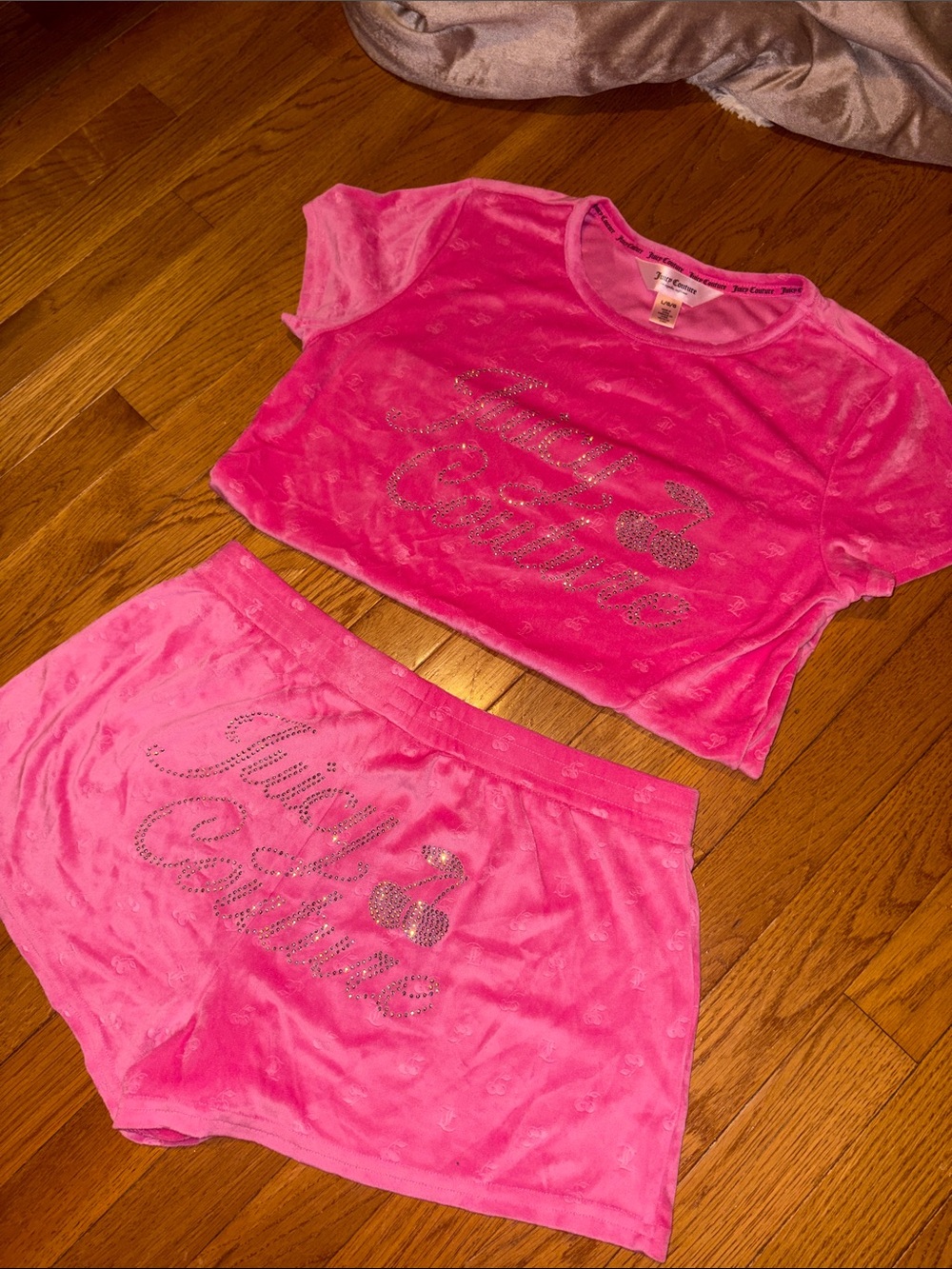 Juicy Couture Bright Pink Velour Rhinestone Logo Short Set